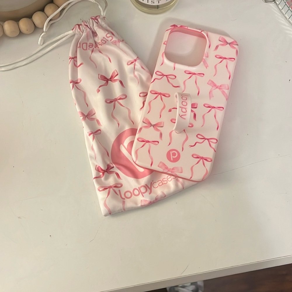 BRAND NEW LOOPY PINK BOW PHONE CASE